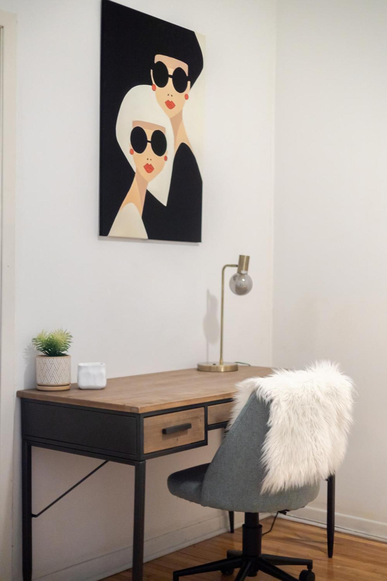 Appartement Convenient 4br In Mont Royal Downtown Montréal