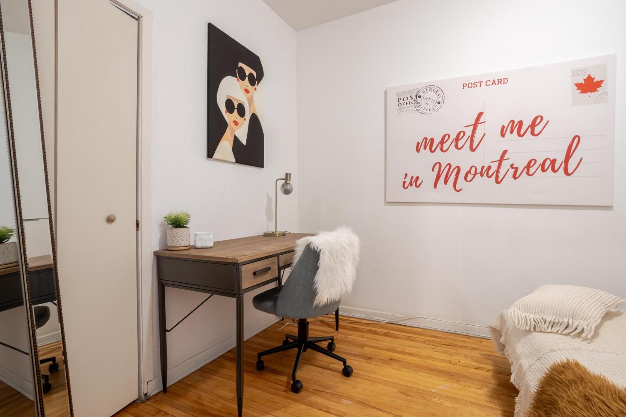 Appartement Convenient 4br In Mont Royal Downtown