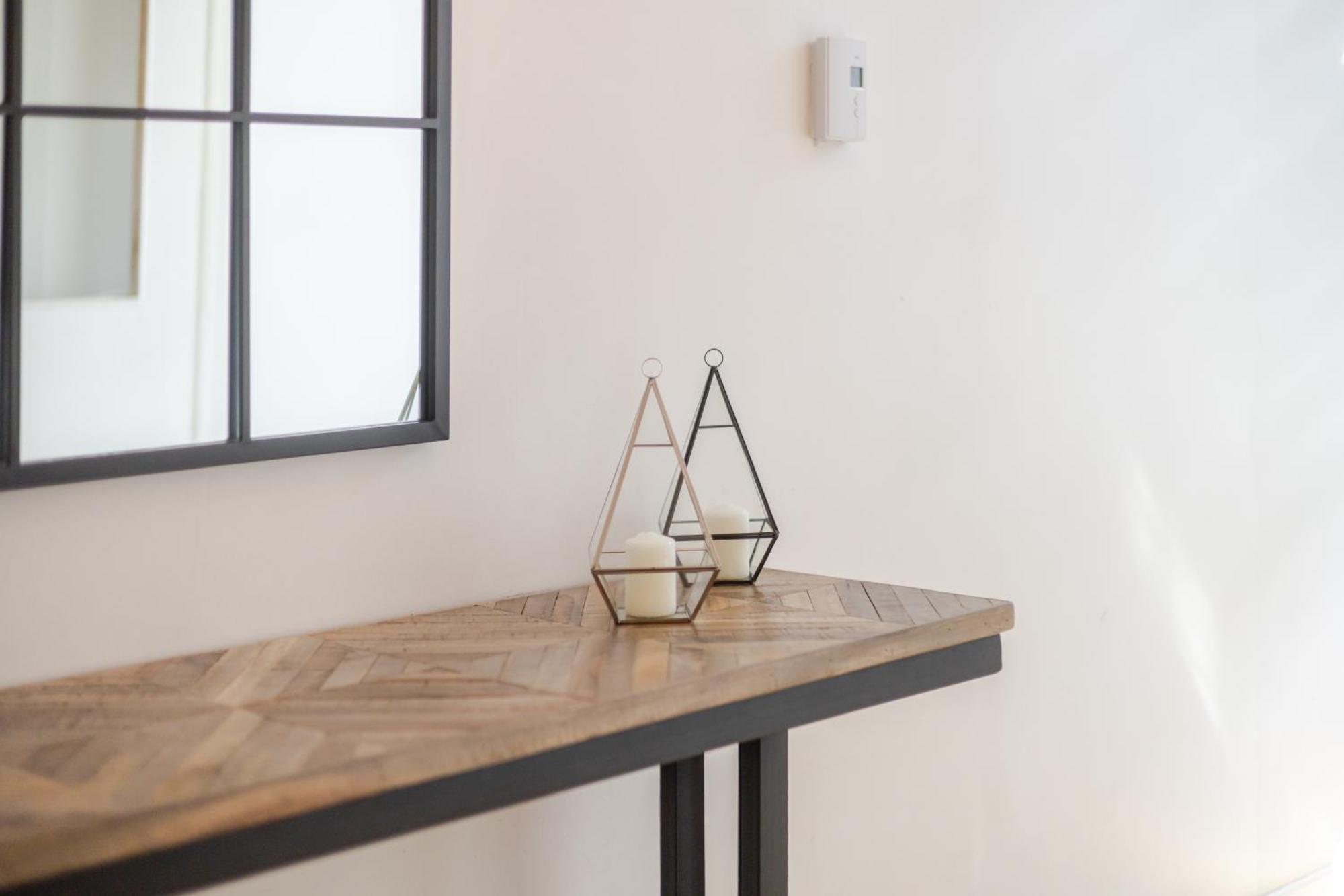 Convenient 4br In Mont Royal Downtown